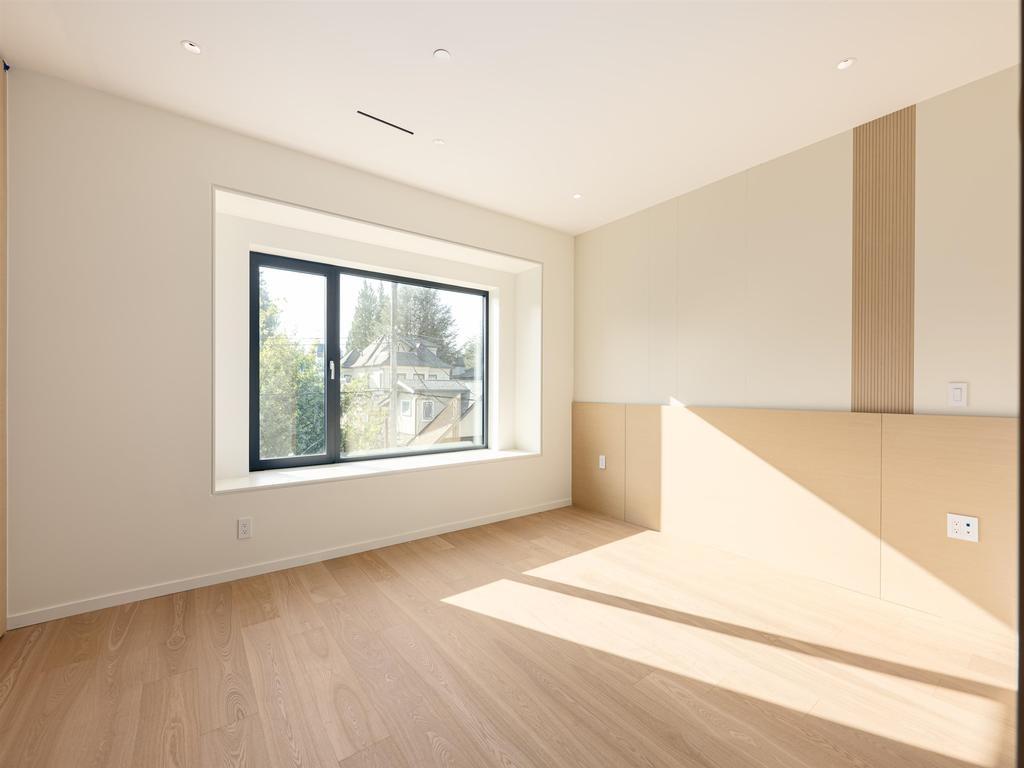 Listing Image for R3076835