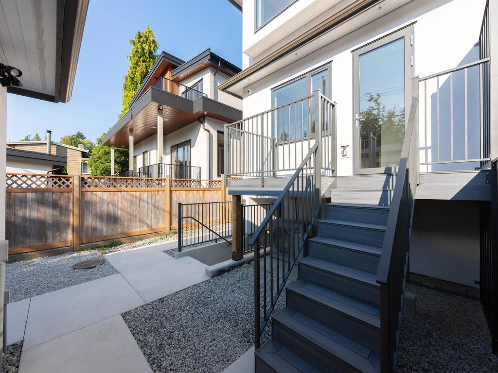 Listing Image for R3076835