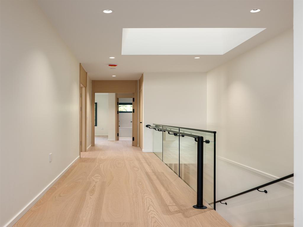 Listing Image for R3076835