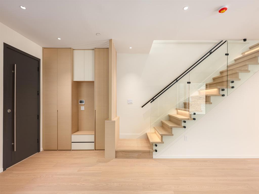 Listing Image for R3076835