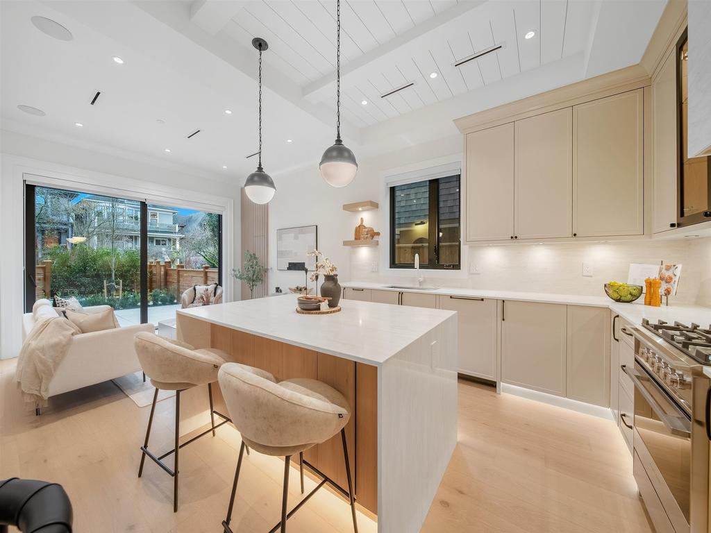 Listing Image for R3076864