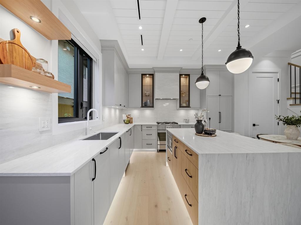 Listing Image for R3076864