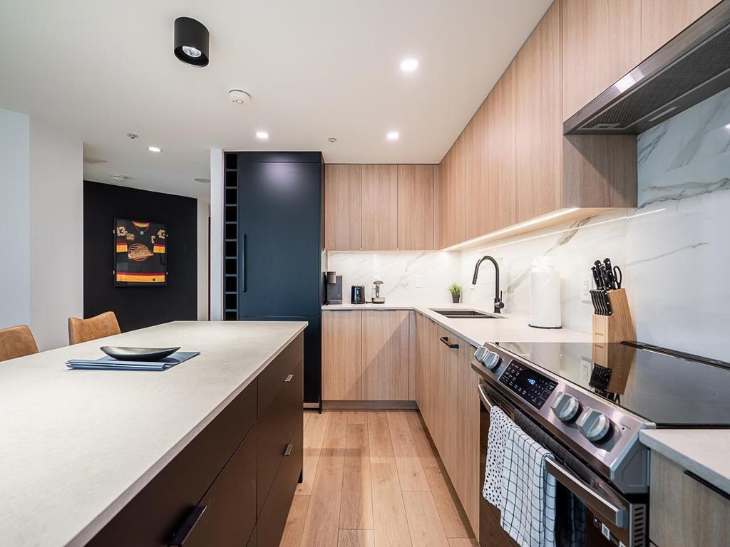 Listing Image for R3076877