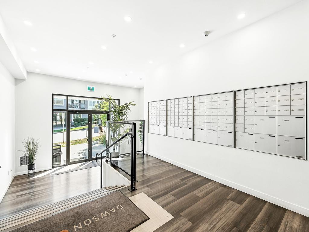 Listing Image for R3076912