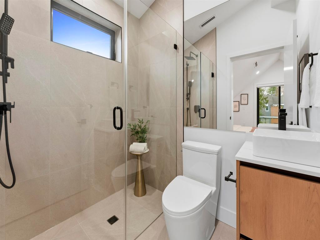 Listing Image for R3076932