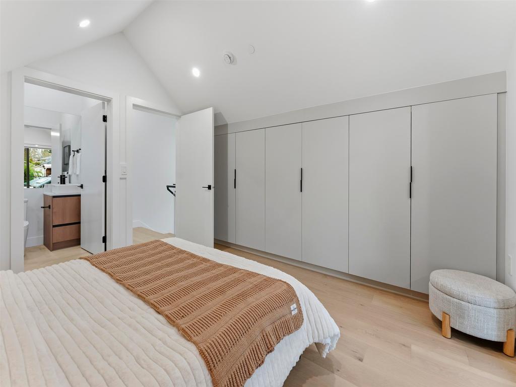 Listing Image for R3076932