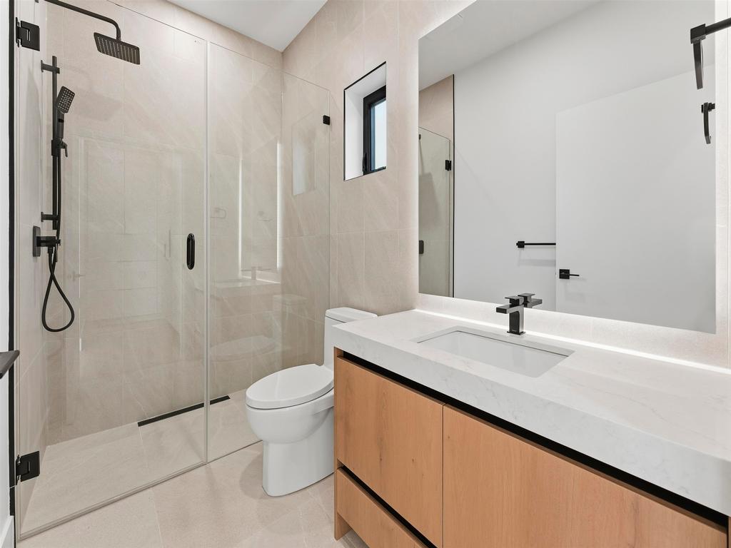 Listing Image for R3076954