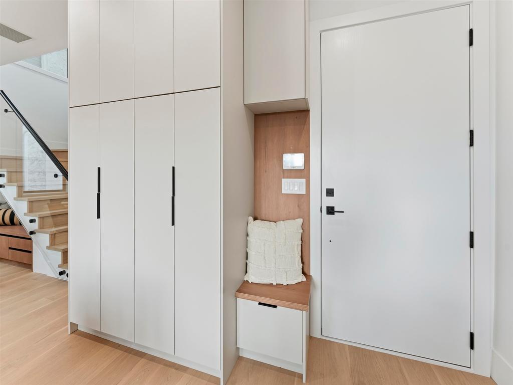 Listing Image for R3076954