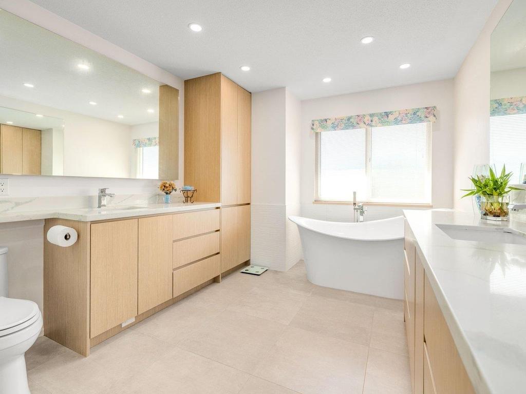 Listing Image for R3076956