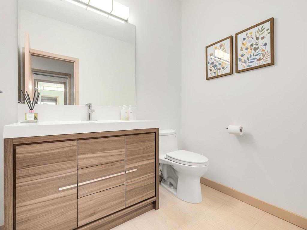 Listing Image for R3076956