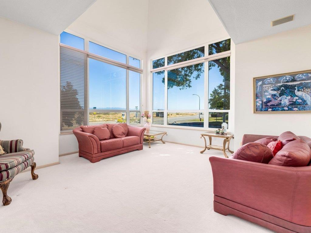 Listing Image for R3076956