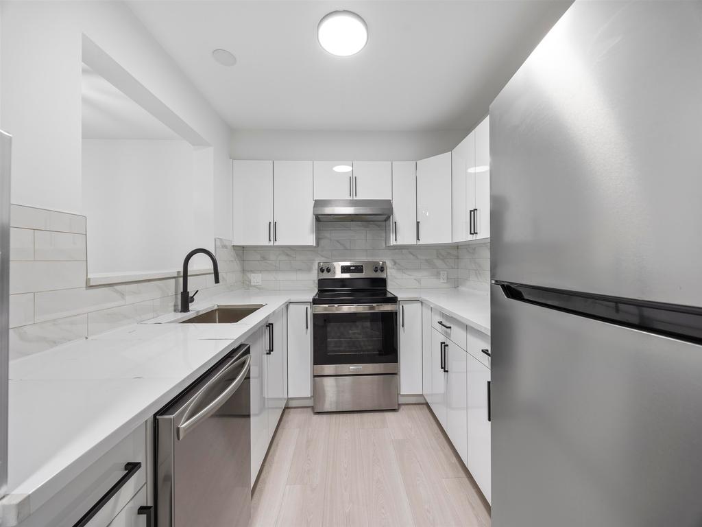 Listing Image for R3076978