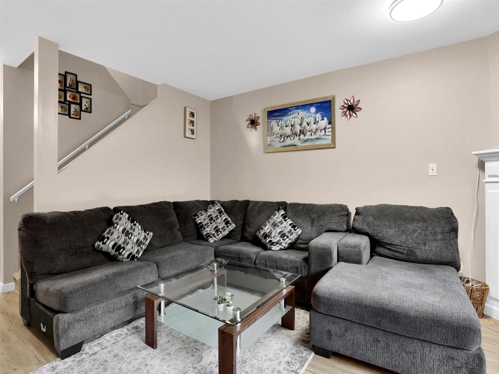 Listing Image for R3076980