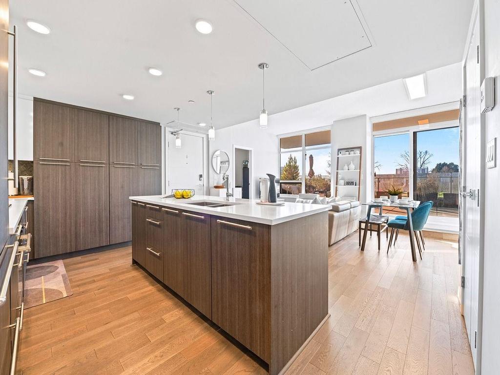 Listing Image for R3076997