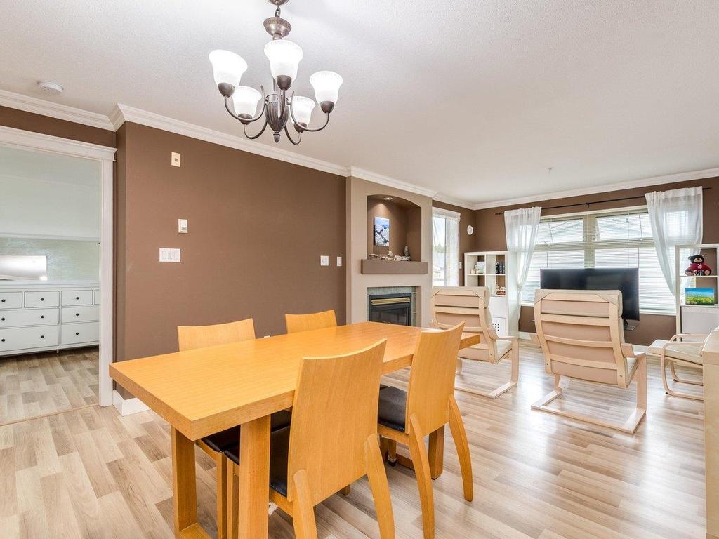 Listing Image for R3077011