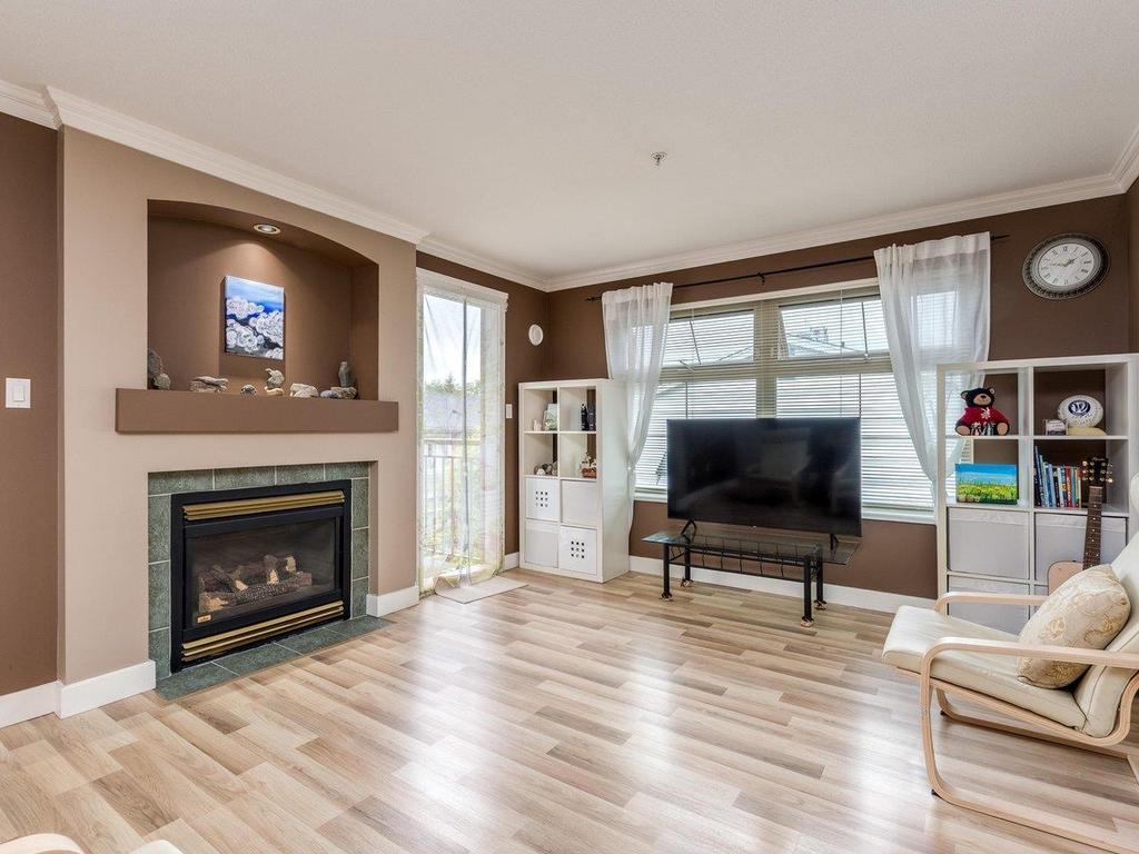 Listing Image for R3077011