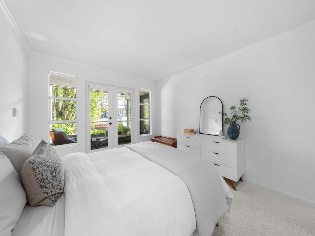 Listing Image for R3077018