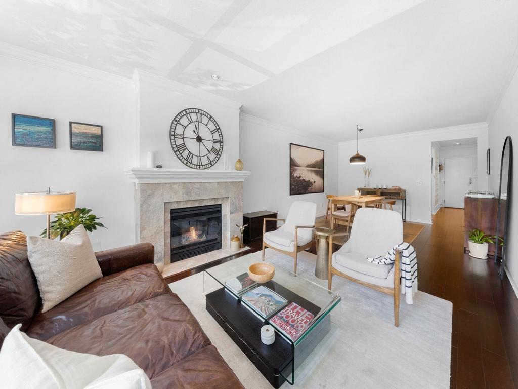 Listing Image for R3077018