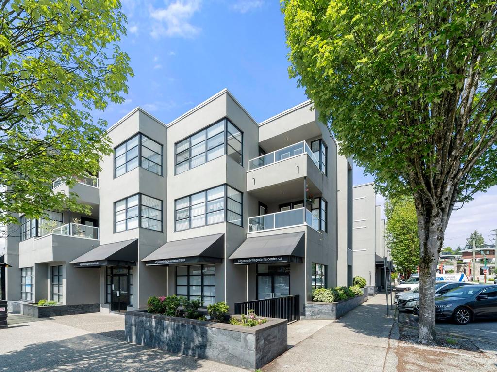 Listing Image for R3077018