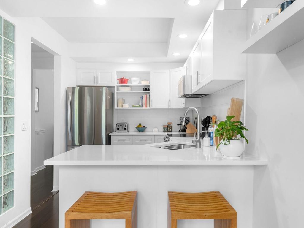 Listing Image for R3077018