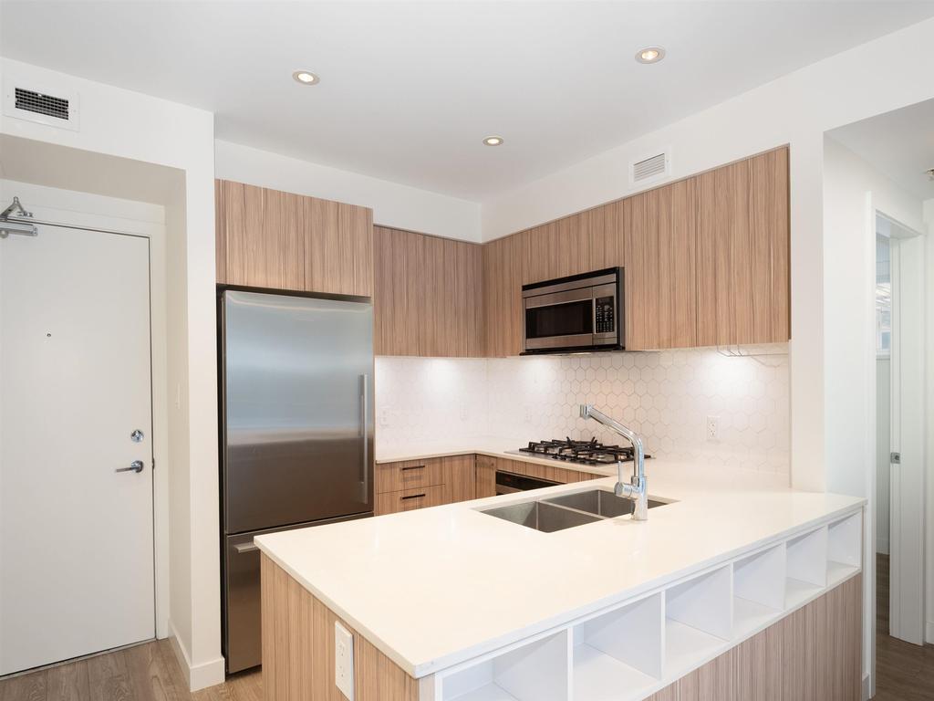 Listing Image for R3077031