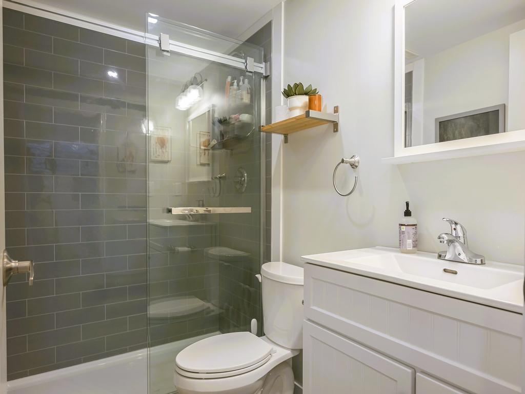 Listing Image for R3077055