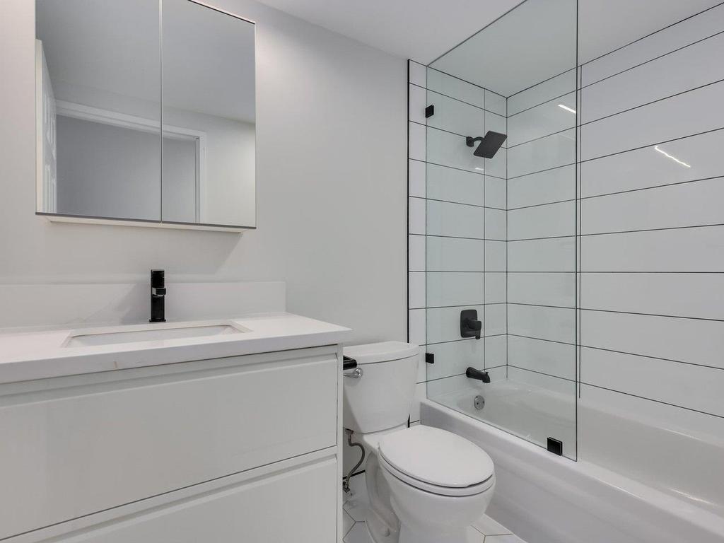 Listing Image for R3077058