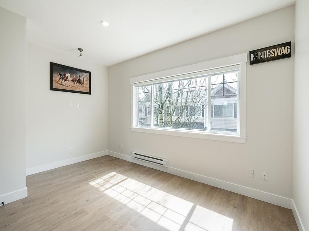 Listing Image for R3077067