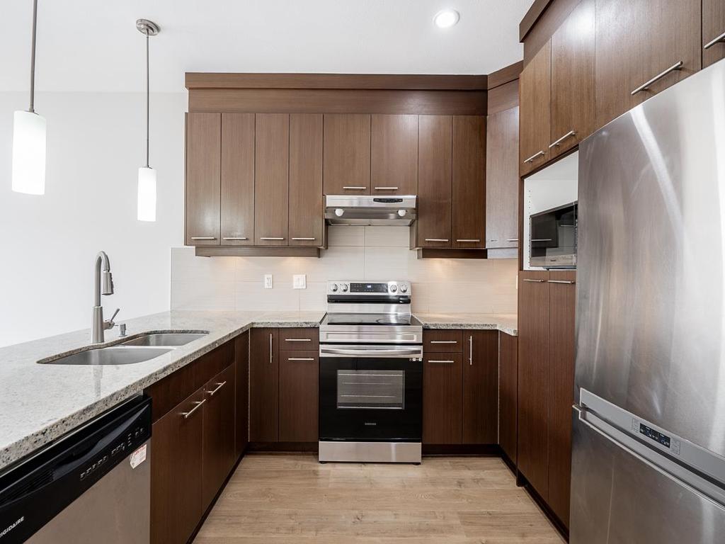 Listing Image for R3077067