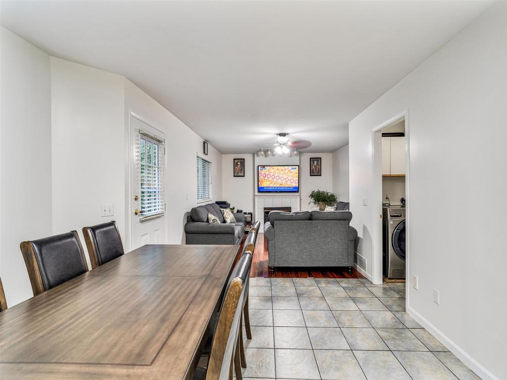 Listing Image for R3077082