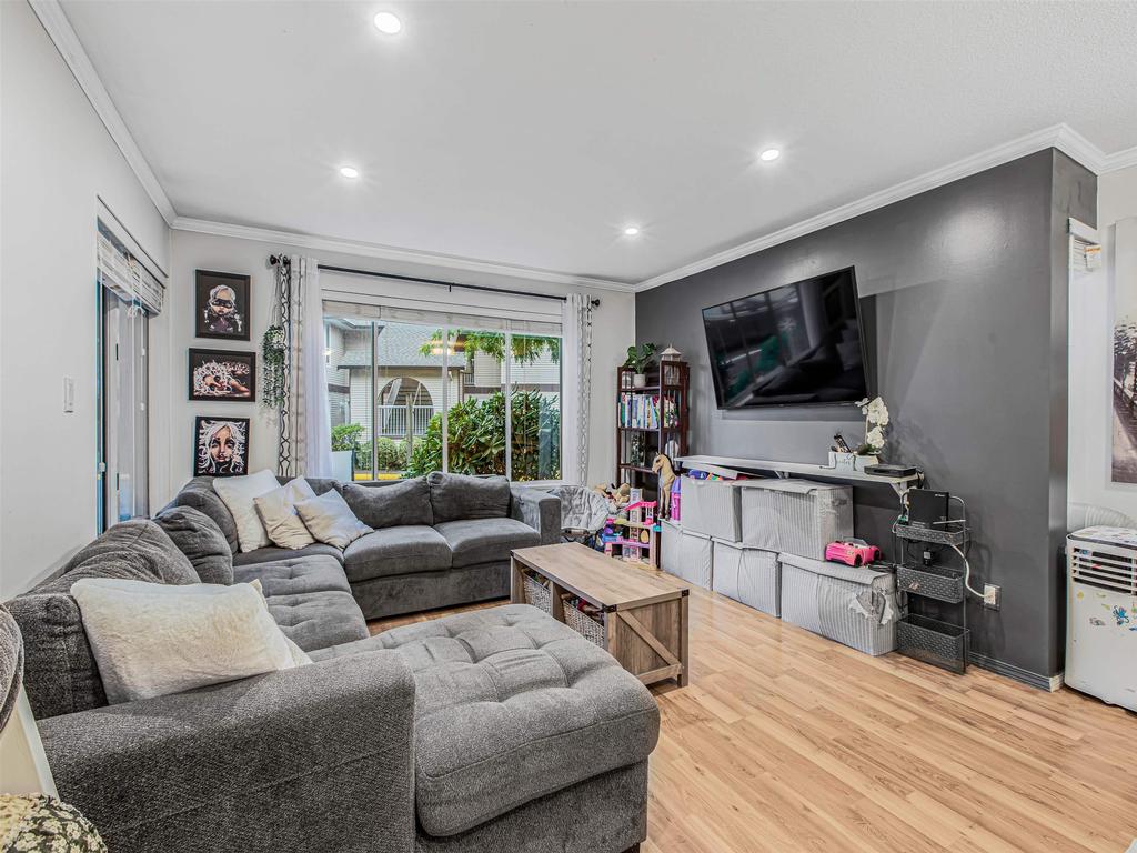 Listing Image for R3077091
