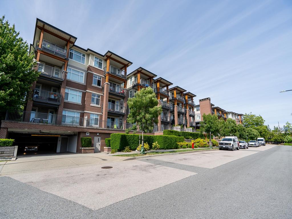 Listing Image for R3077124