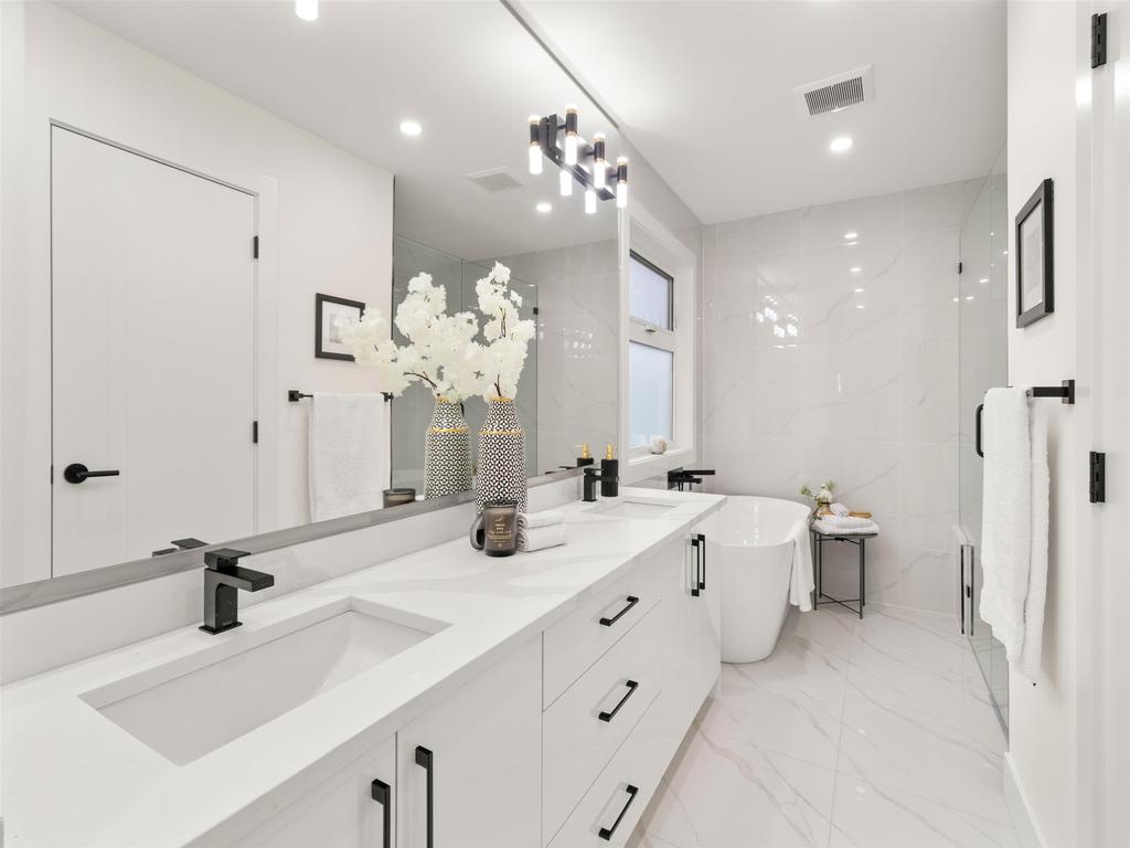 Listing Image for R3077207