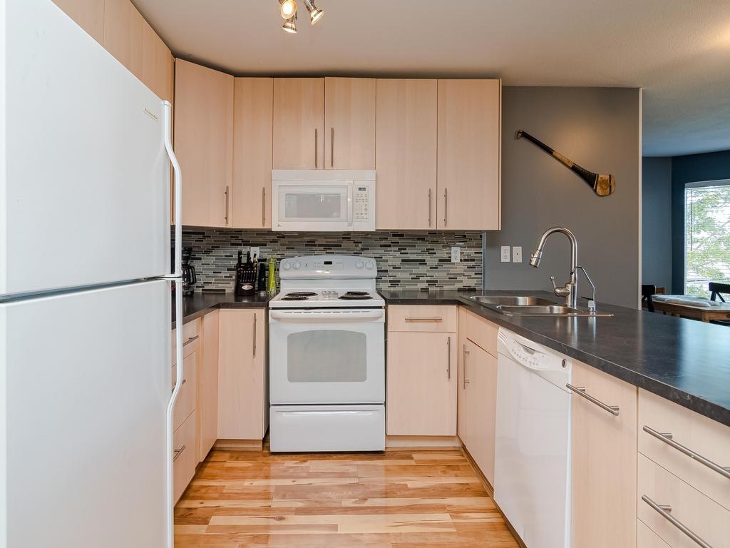 Listing Image for R3077276