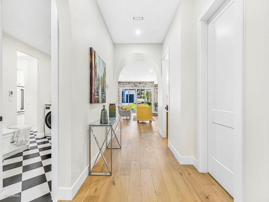 Listing Image for R3077291