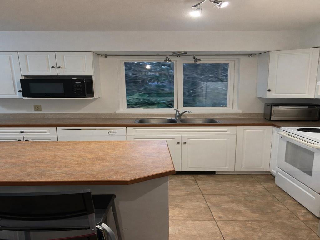 Listing Image for R3077296