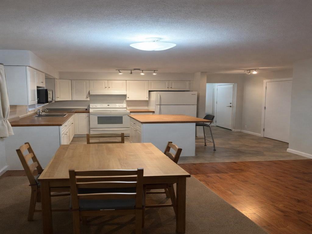 Listing Image for R3077296