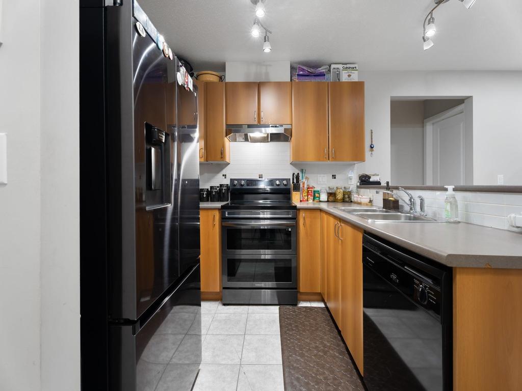 Listing Image for R3077316