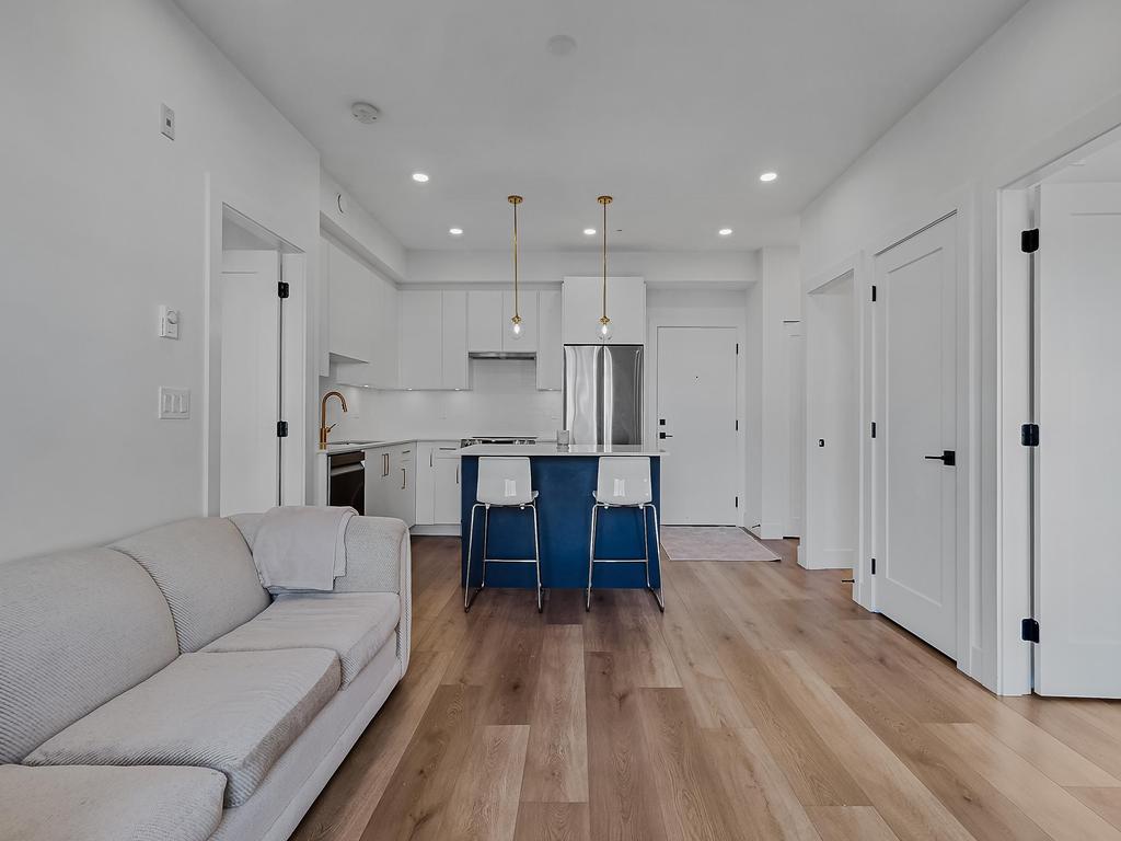 Listing Image for R3077336