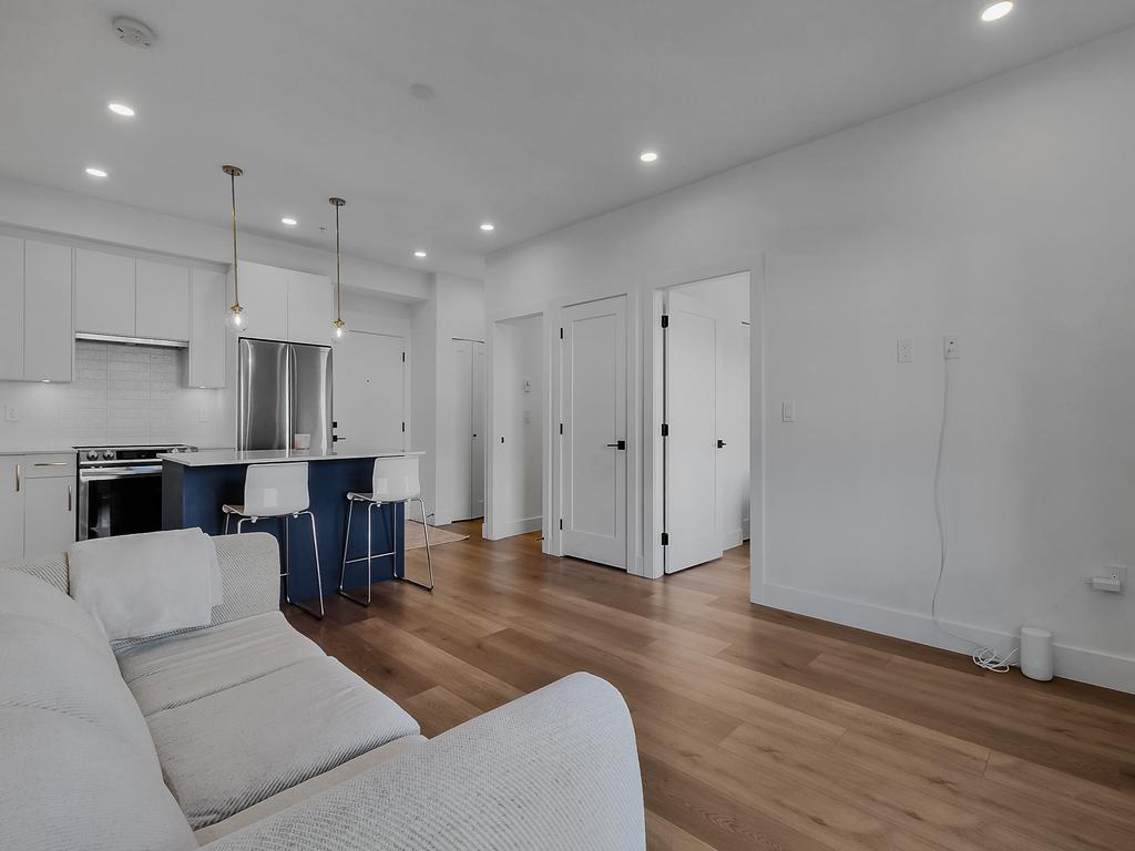 Listing Image for R3077336