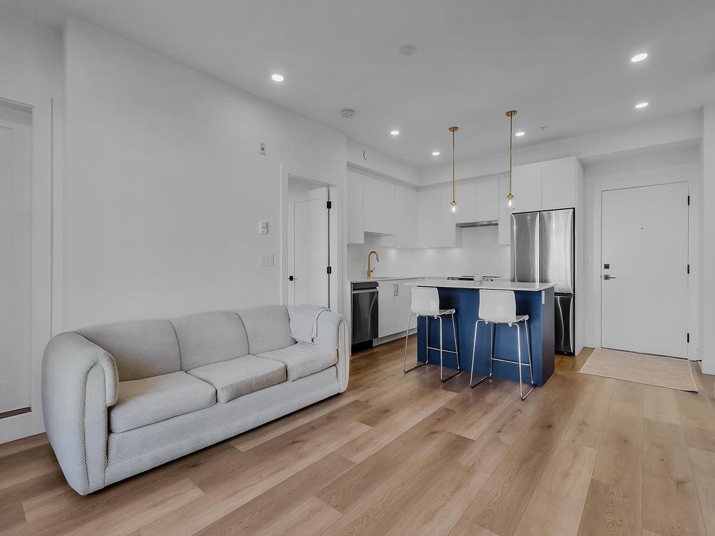 Listing Image for R3077336