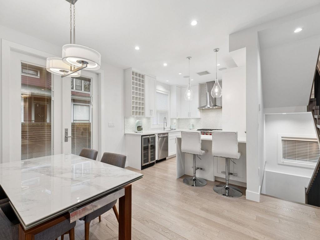 Listing Image for R3077347