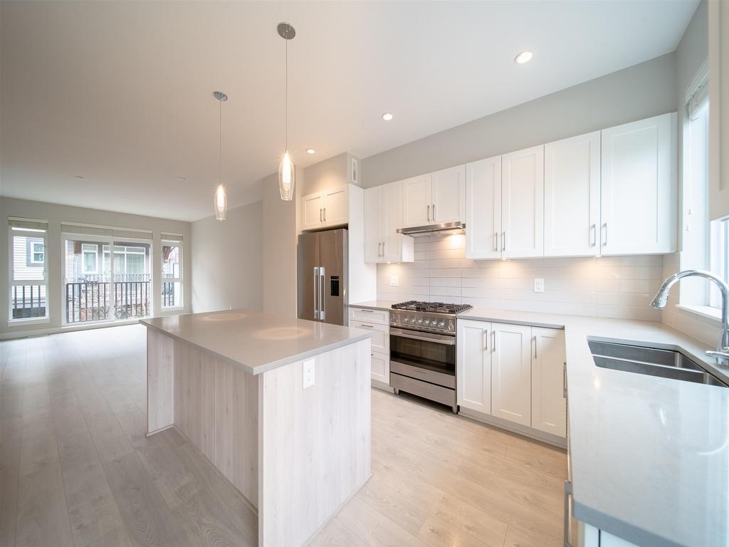 Listing Image for R3077365