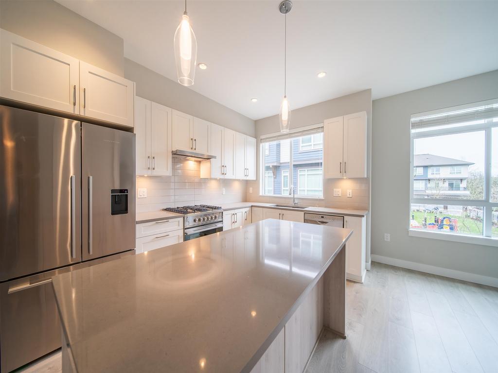 Listing Image for R3077365