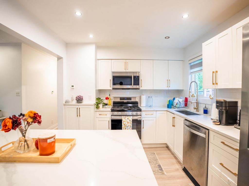 Listing Image for R3077366