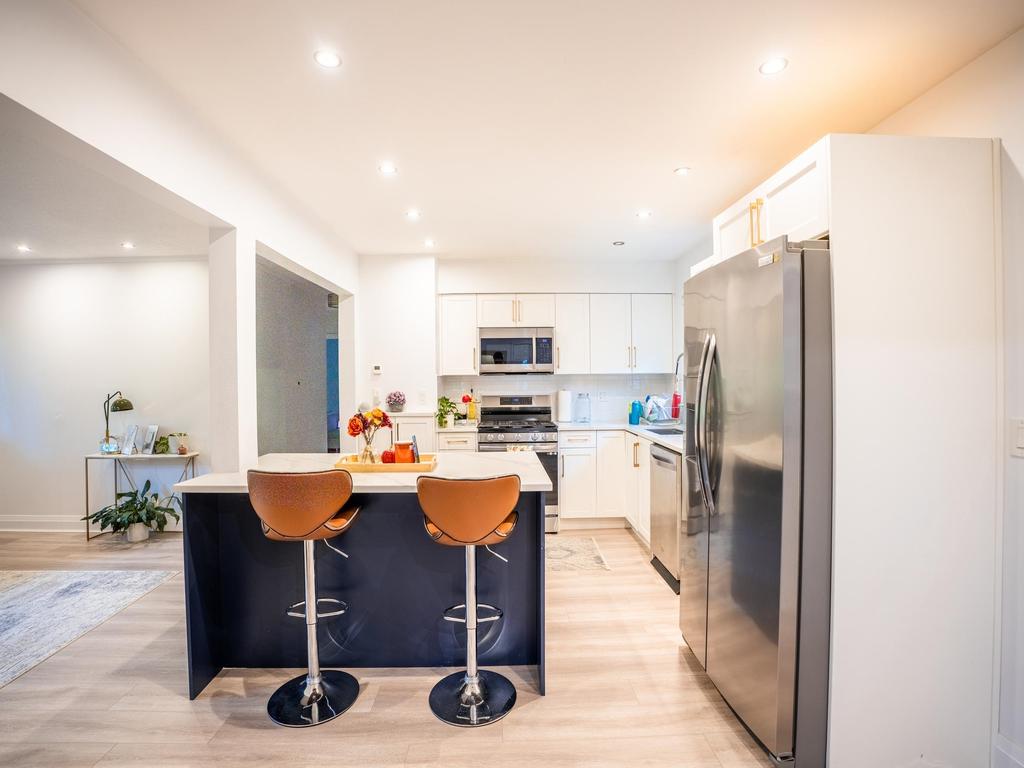 Listing Image for R3077366