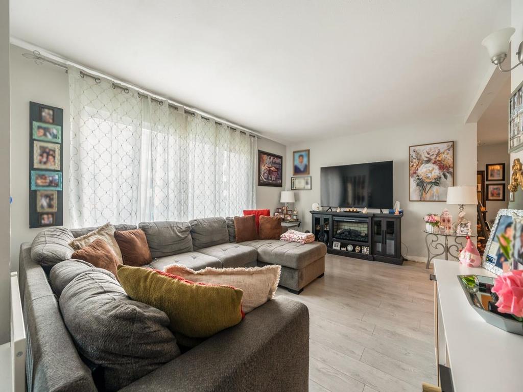 Listing Image for R3077452