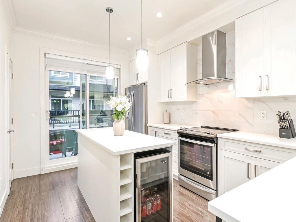 Listing Image for R3077584