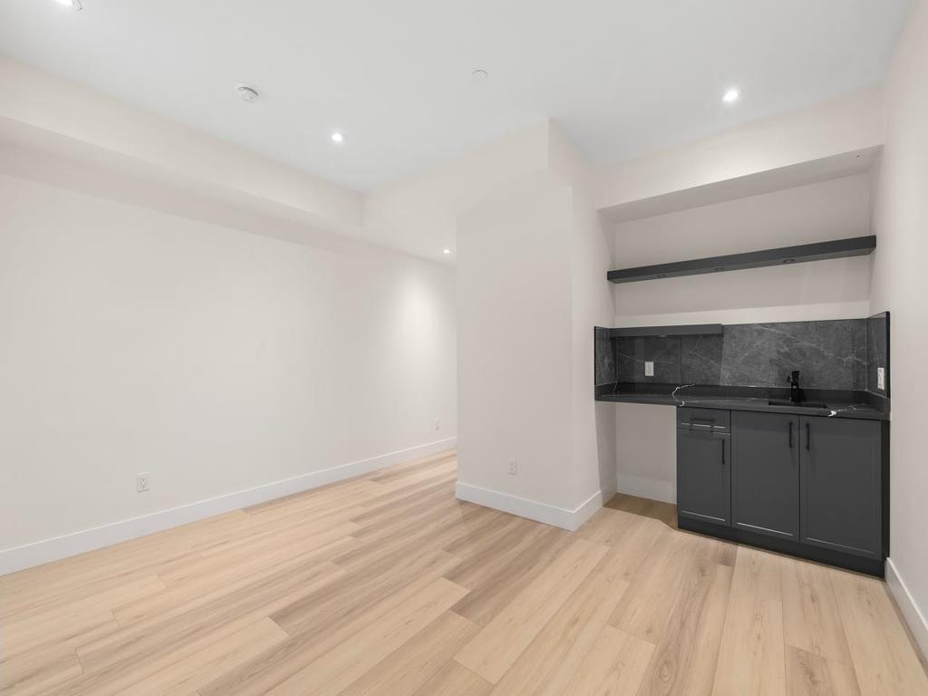 Listing Image for R3077598