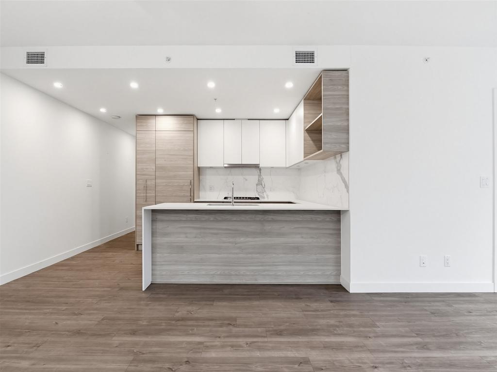 Listing Image for R3077599